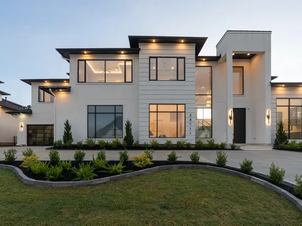 23111 Vista De Tres Lagos Dr, Spring, TX 77389
