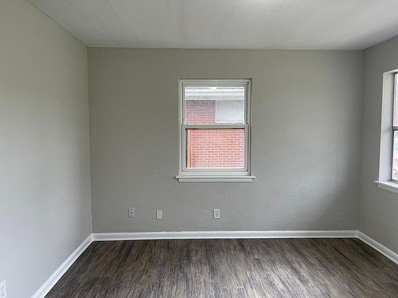 2nd image of 1008 Sharon Dr