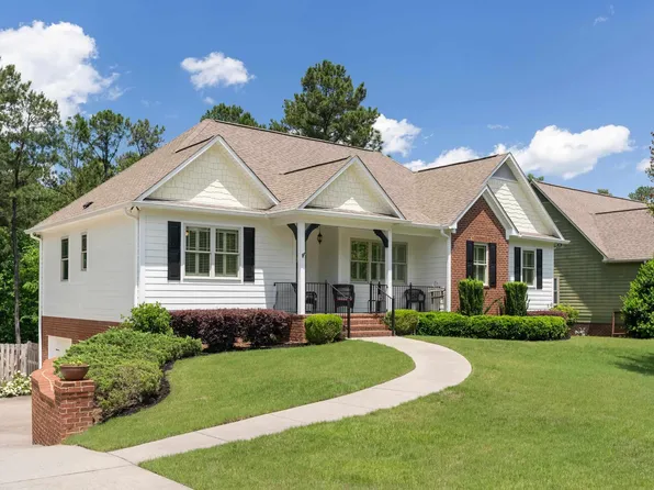 106 Covington Place Dr, Columbiana, AL 35051