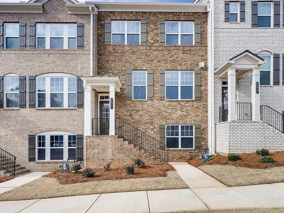 2477 Georgetown Ave