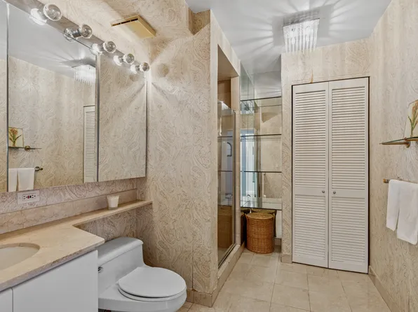 422 East 72nd Street image 8 of 15