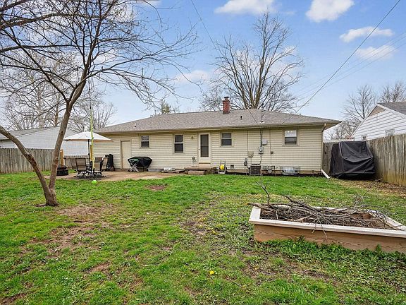 5th image of 2524 Whitehall Dr
