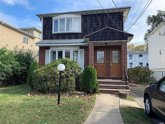 4th image of 137-29 160th St