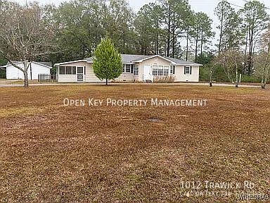 3rd image of 1012 Trawick Rd