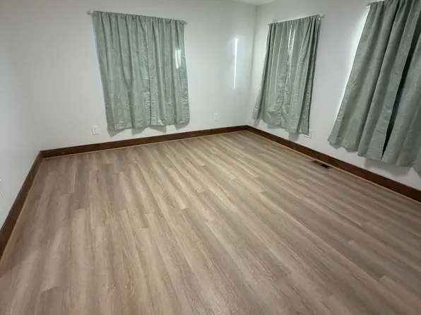 30296 Gale Rd, Pueblo, CO 81006