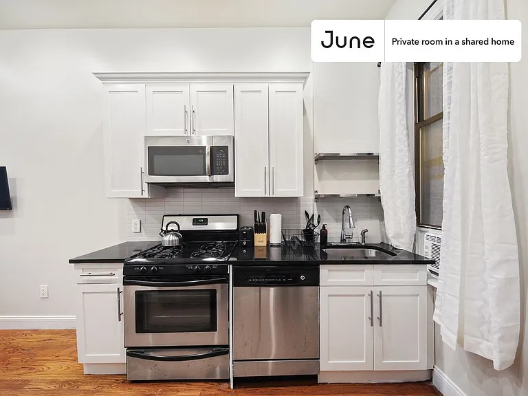 89 Kingston Ave #A — Photo 4