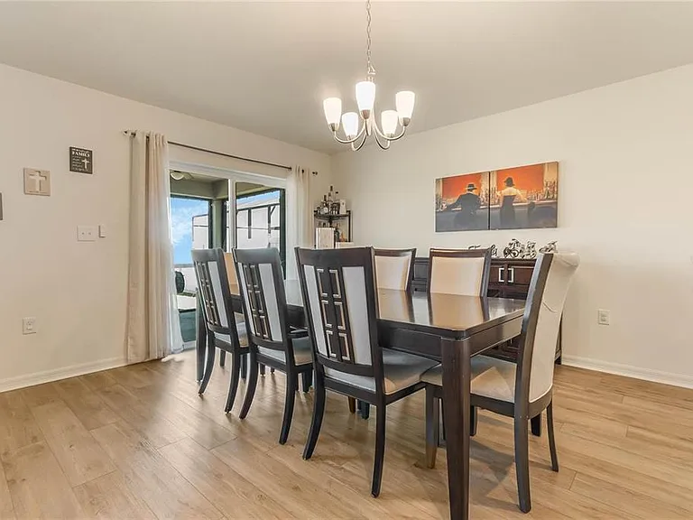 495 Overpool Ave — Photo 14