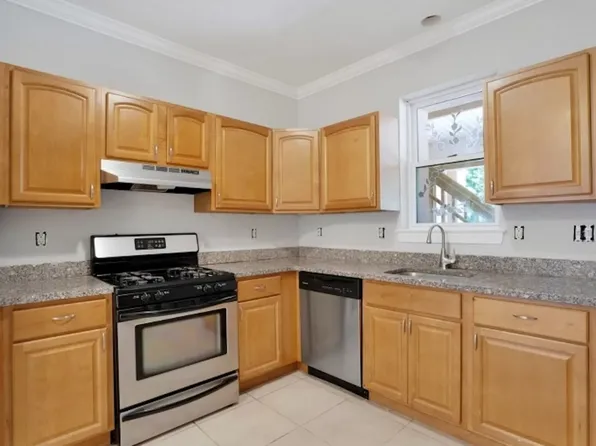 Pine Street Terrace, 84 Pine St APT 3L, Montclair, NJ 07042