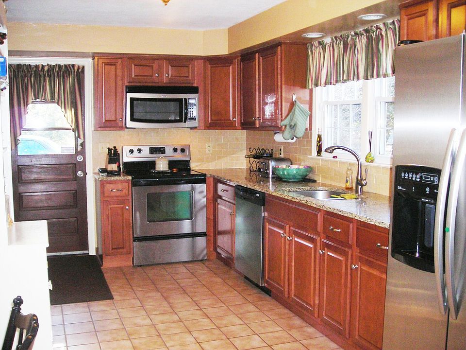 988 Sperry Rd, Cheshire, CT 06410 Zillow