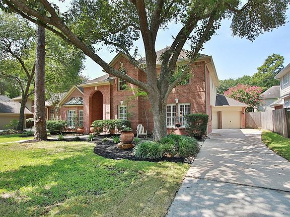 2nd image of 12915 Peach Meadow Dr