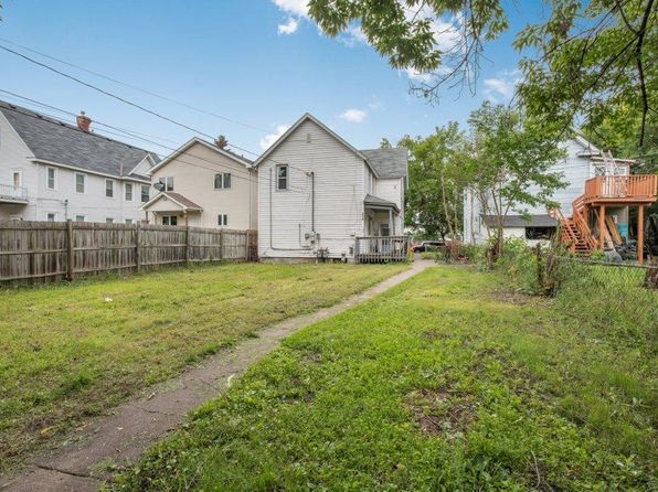 minneapolis-minnesota-447726393 picture