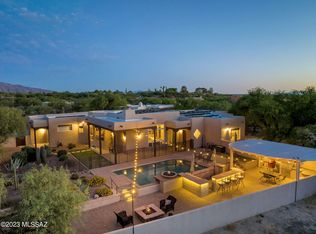 11740 E Calle Del Valle, Tucson, AZ 85749