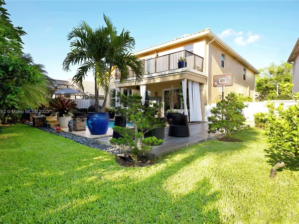 3348 SW 175th Ter, Miramar, FL 33029