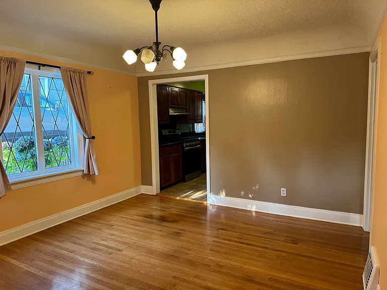3424 NE 30th Ave — Photo 3