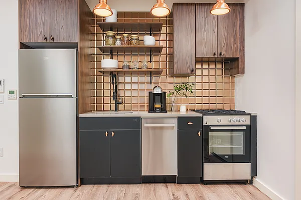 Rented by Nooklyn NYC LLC | media 24