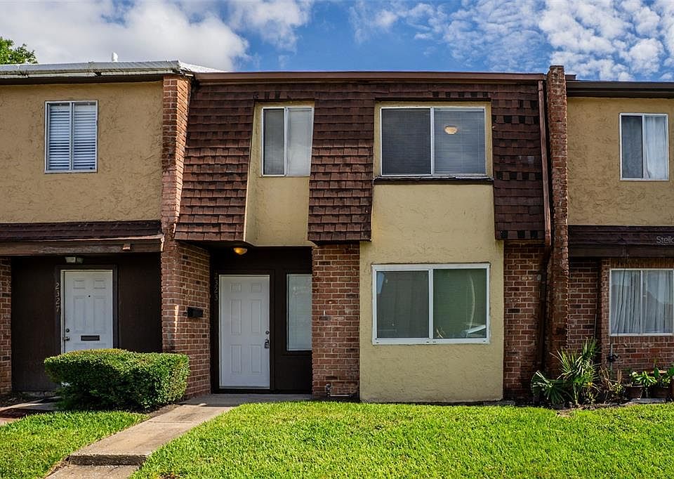 1st image of 2323 HUNTINGTON GREEN COURT #5