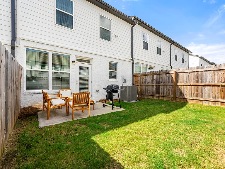122 Auburn Valley Way — Photo 34