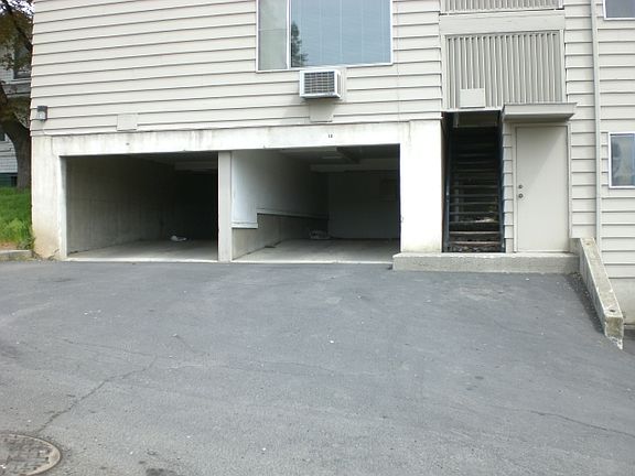 4th image of 535 NE Maiden Ln APT 210
