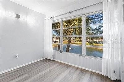 5th image of 821 PATRICIA AVENUE #202