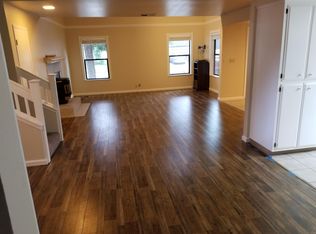 310 Alderglen Dr, Dixon, CA
