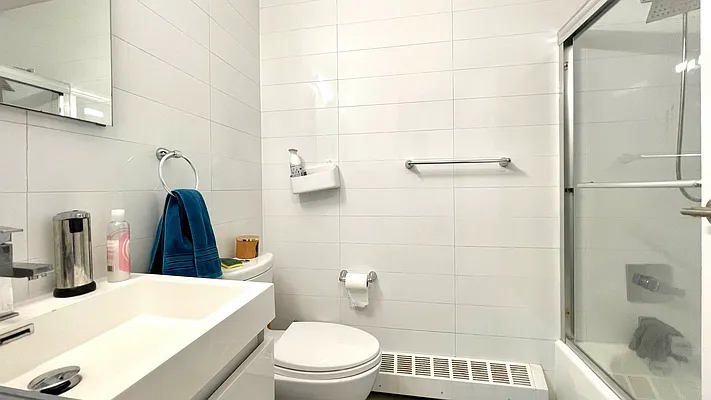 Rented by Strivers Management Group Corp (Brokerage) | media 23