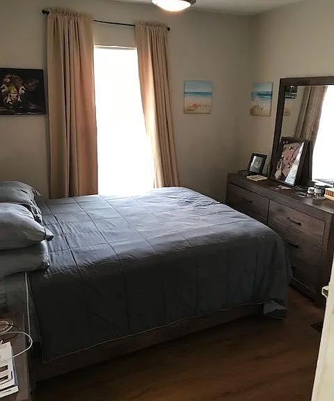 32 S Oleander Ave — Photo 3