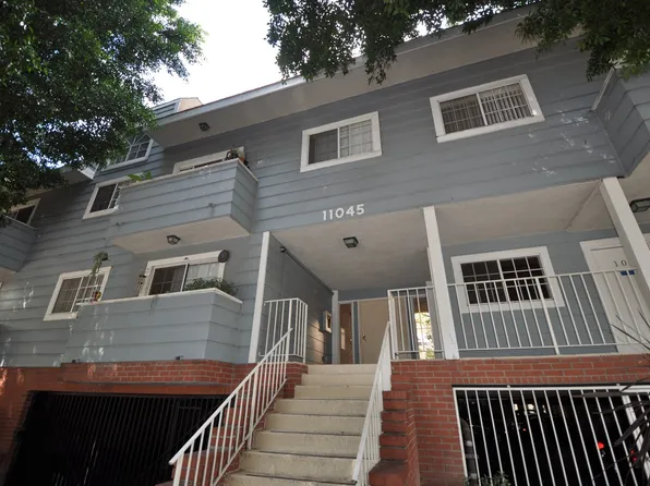 11045, 11045 La Maida St APT 208, North Hollywood, CA 91601
