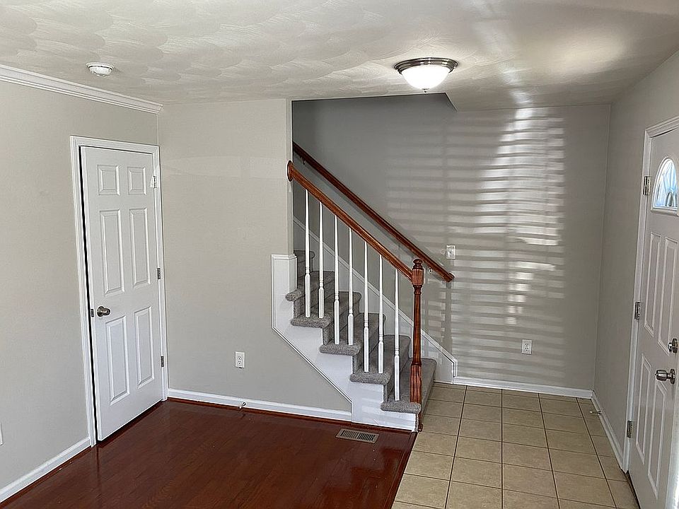 1st image of 6829 Woodcreeper Dr