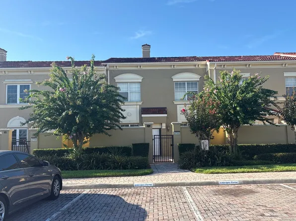 2762 Bella Vista Dr, Davenport, FL 33897