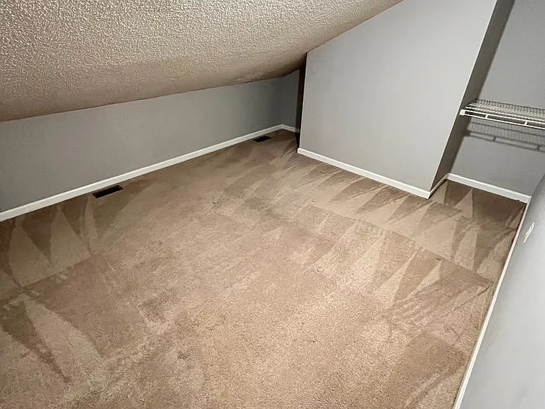 130 Crescent Cir — Photo 23
