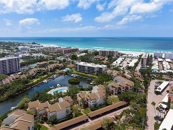 2nd image of 1400 COVE II PLACE #631