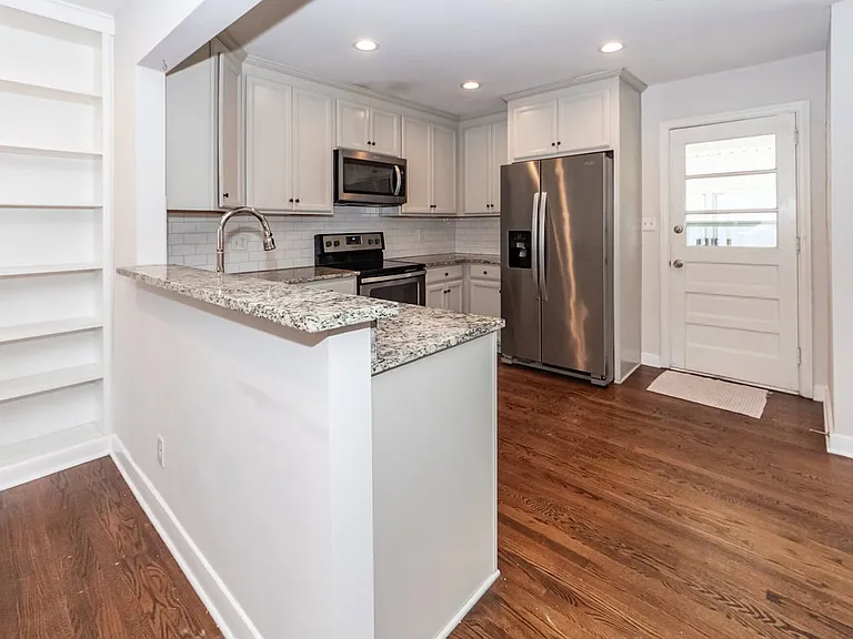 343 Cessna Ave — Photo 59