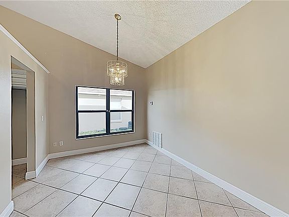 2nd image of 1456 Woodfield Oaks Dr