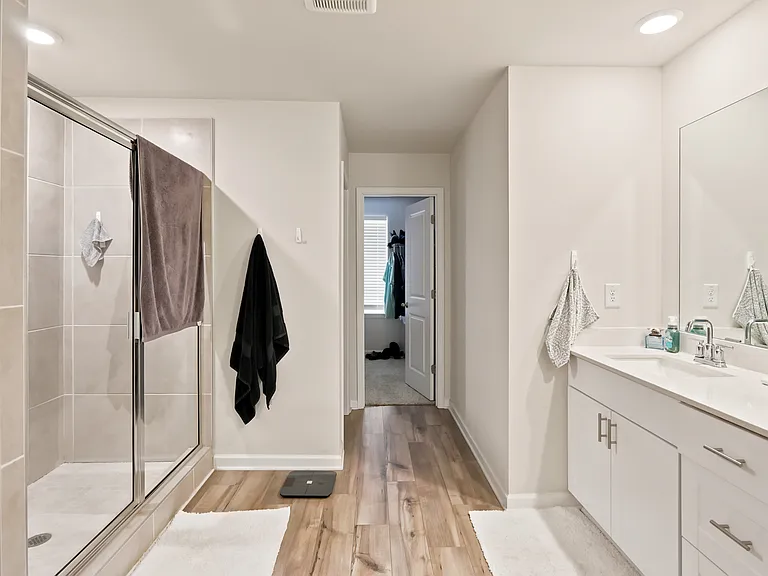 677 Magnolia Dr — Photo 13