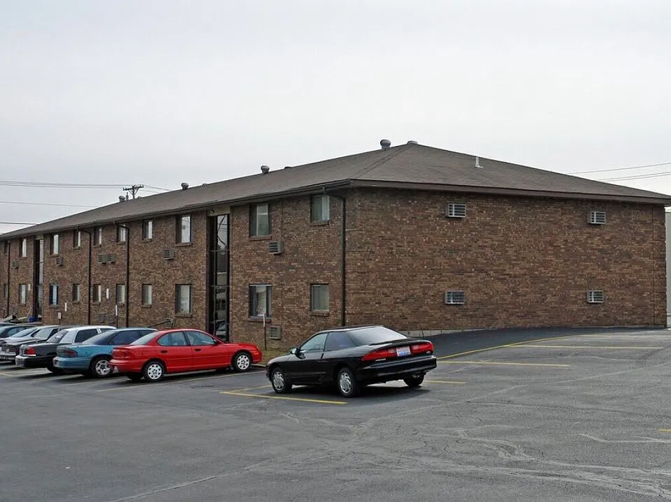 426 Bellbrook Ave #3