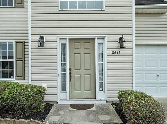2nd image of 10637 Kempsford Dr