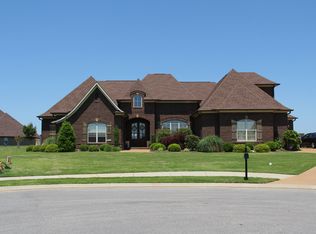 113 Pin Oak Cv, Jackson, TN 38355