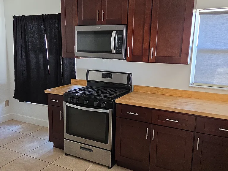 4865 Warrior Ln — Photo 9
