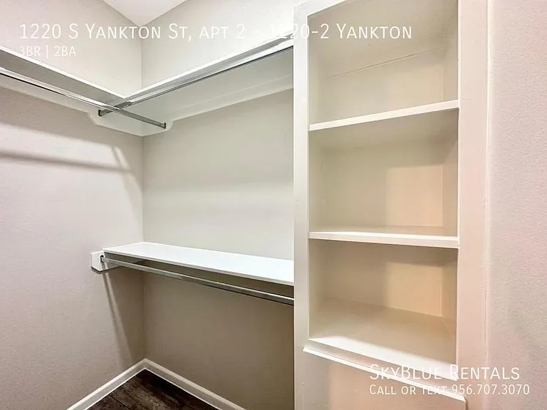 1220 S Yankton St #2 — Photo 9