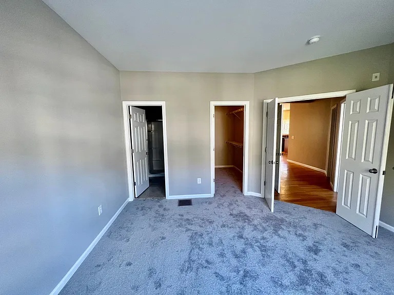 17 Riverview Ct #17 — Photo 8