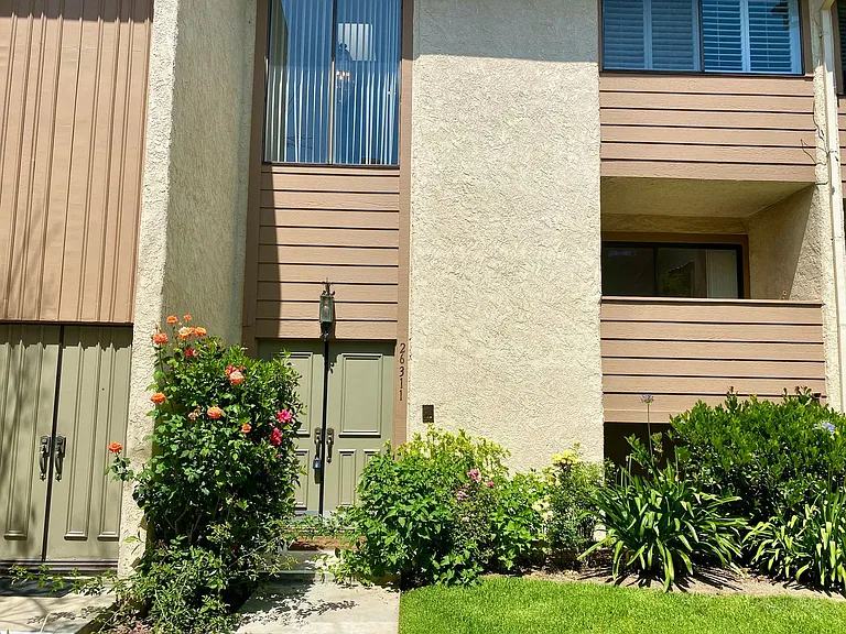 26311 W Plata Ln — Photo 3