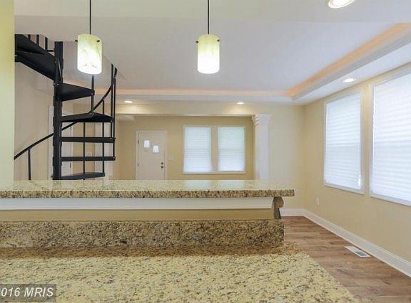 3rd image of 6721 Brentwood Ave