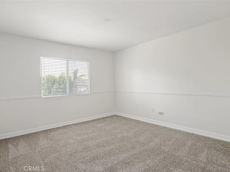 1605 Rivendel Dr — Photo 14