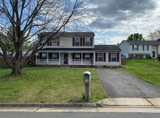 5689 Ribbon Ct, Woodbridge, VA 22193