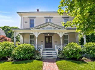 138 Lincoln St #2, Newton, MA 02461