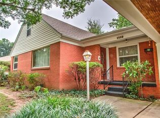 1118 Grover Ln, Norman, OK 73069