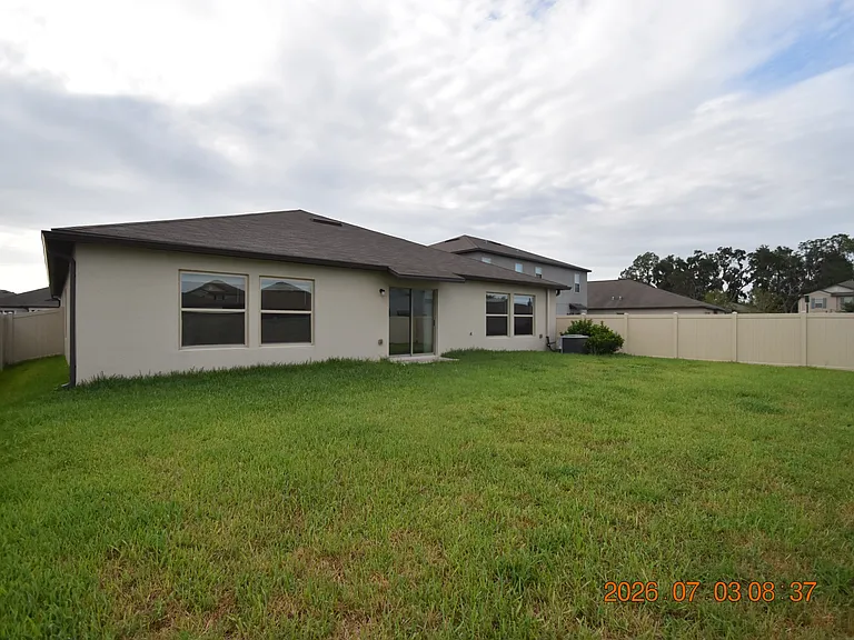 3507 N Maryland Ave — Photo 57