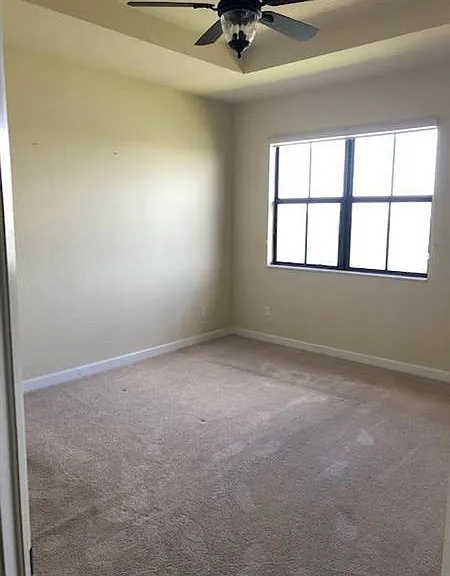 9575 Town Parc Cir N — Photo 14