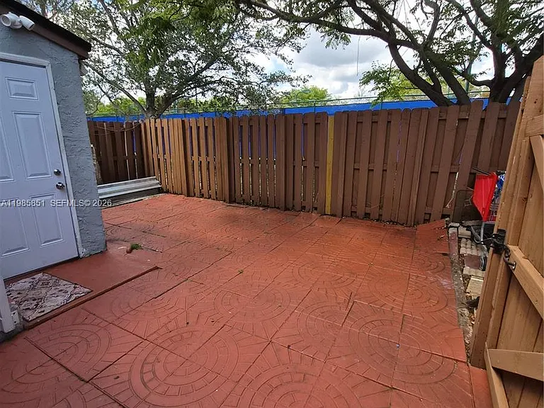 15421 SW 81st Circle Ln #24 — Photo 3