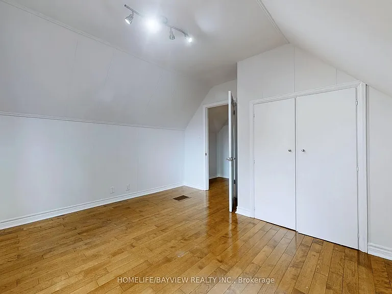 60 Bevdale Rd — Photo 20
